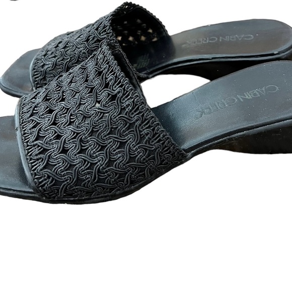 Cabin Creek Women’s Crocheted Black Slip-On Wedges in Size 6 - Picture 2 of 4